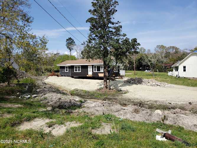 2511 Scotts Hill Loop Road Wilmington, NC 28411