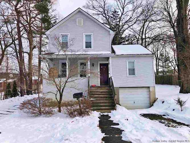 26 Tricor Ave New Paltz, NY 12561