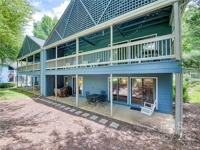 155 Tri Vista Dr Lake Junaluska, NC 28745