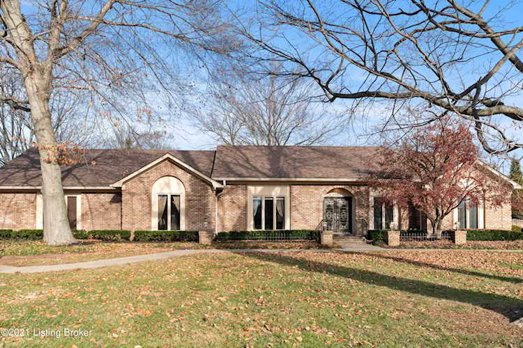 9005 Linn Station Rd Louisville, KY 40222 | MLS 1602480 Photo 1