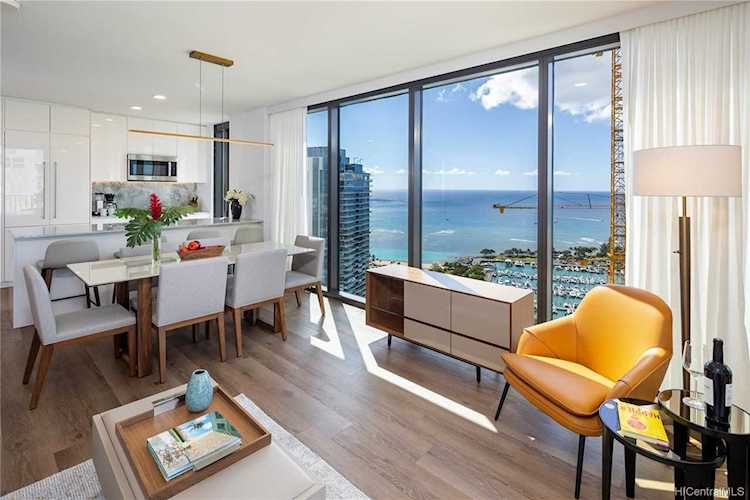 987 Queen Street #3701 Honolulu, HI 96814