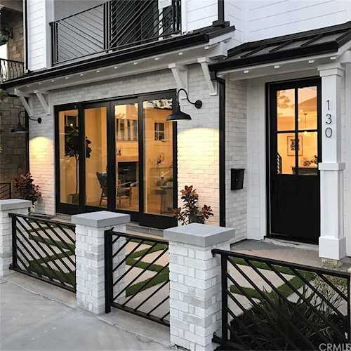 130 E Balboa Blvd Newport Beach, CA 92661 | MLS NP17193214 Photo 1