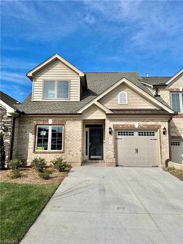 3813 Thistleberry Road High Point, NC 27265