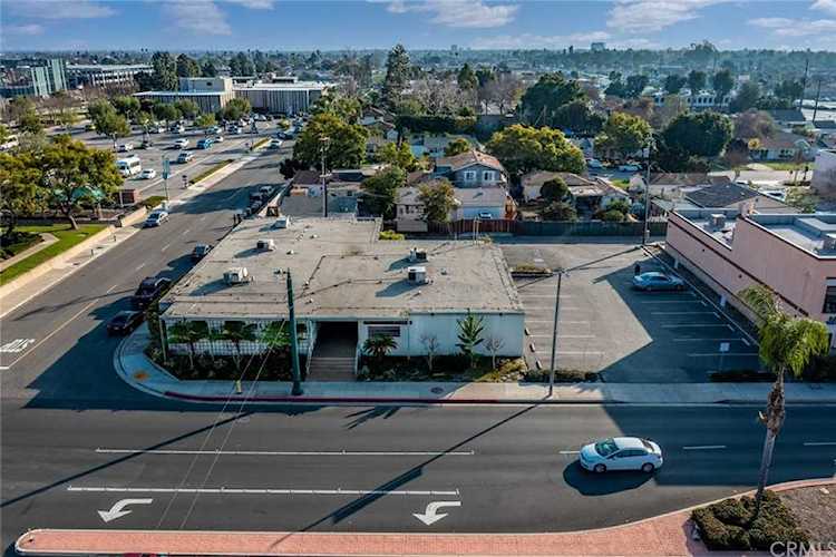 8102 Westminster Blvd Westminster, CA 92683 | MLS OC22009514 Photo 1