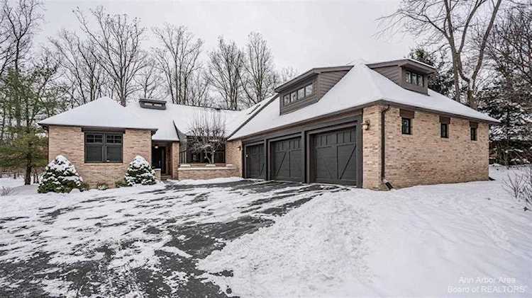 4188 High Ridge Ann Arbor Twp, MI 48105