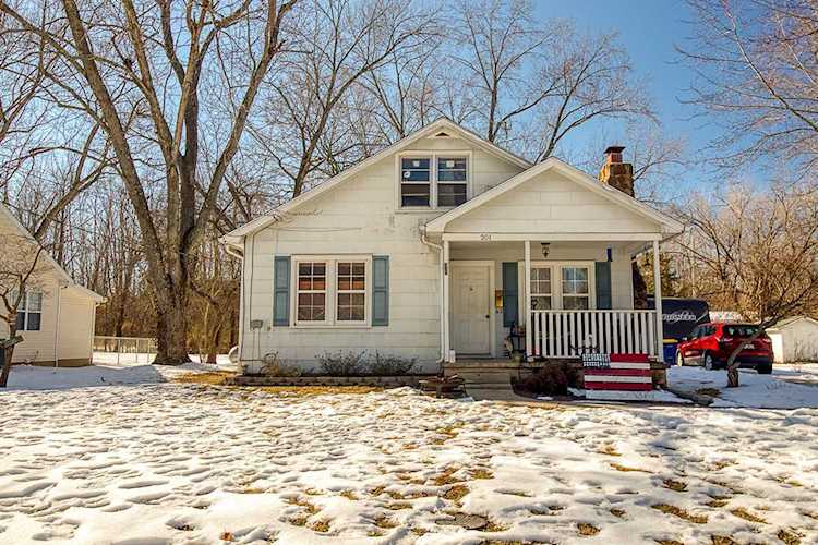 301 S Hickory Salem, MO 65560 | MLS 22007291 Photo 1