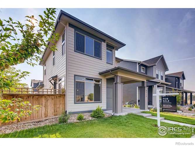 2717 W 68th Ave Pomponio Terrace/Westminster Station Stunning, 'like new' home facing a greenbelt. When you walk into the home, you'll instantly see... Denver Adams CO 80221 IR954672 home for sale $620,000 IR954672 Photo 1