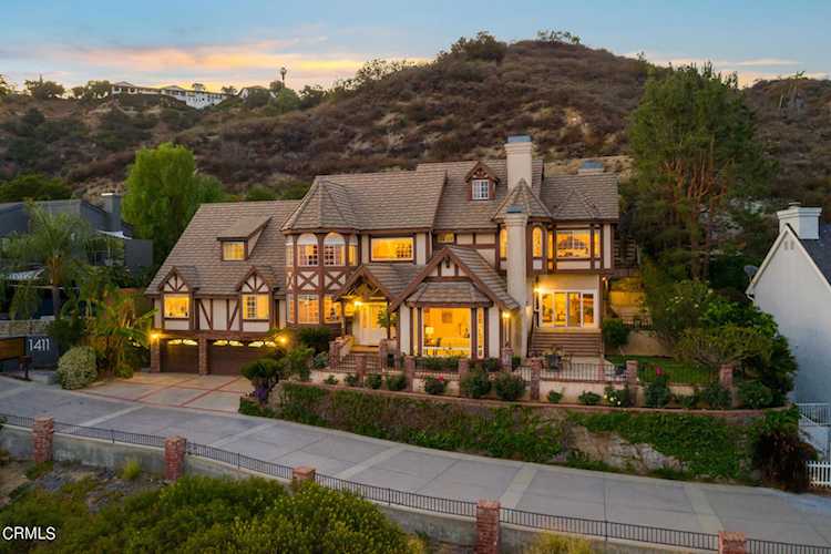 1415 Edgehill Place Pasadena, CA 91103