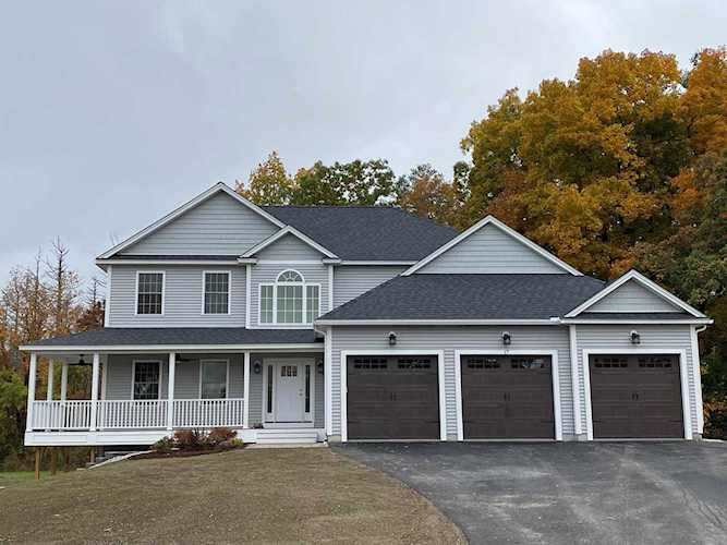 17 Dow Rd Hollis, NH 03049