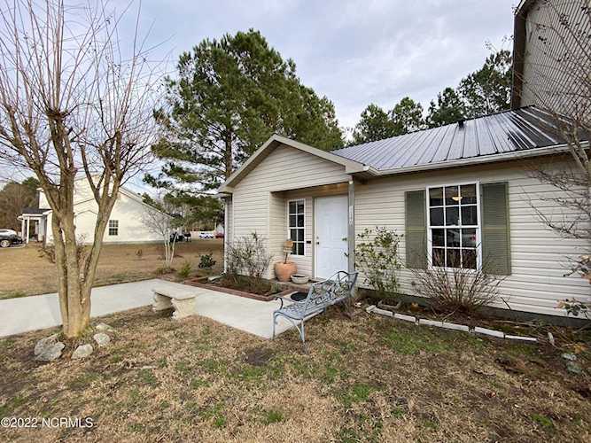 1146 Pueblo Drive Jacksonville, NC 28546 | MLS 100310001 Photo 1