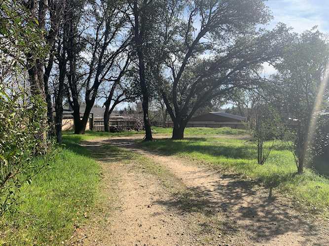 2521 Goodwater Ave Redding, CA 96002