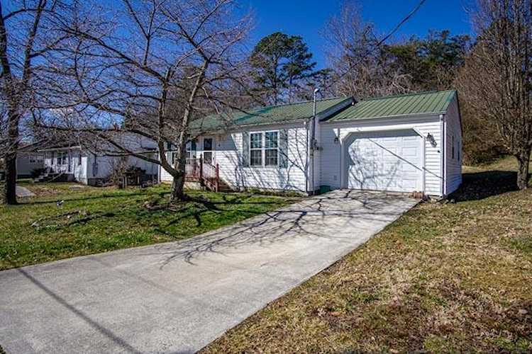 123 Balsinger St London, KY 40741 | MLS 22003000 Photo 1