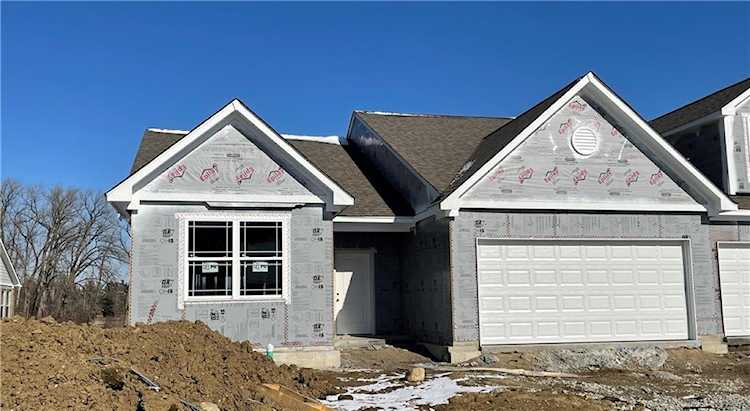 1040 Stallion Ct Indianapolis, IN 46260