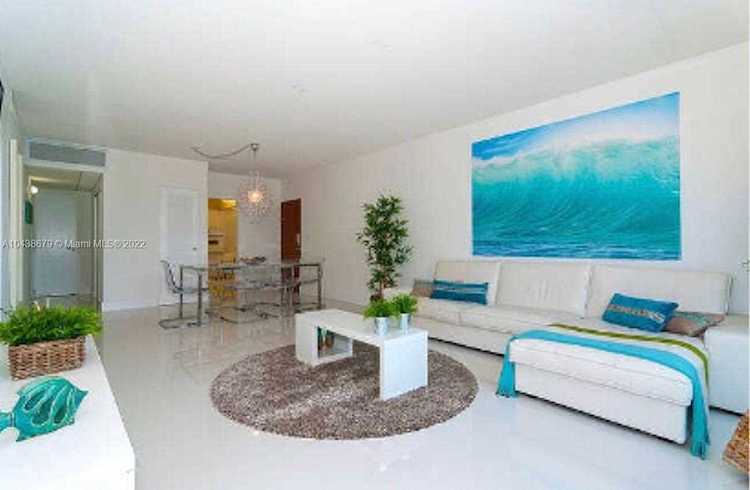 3901 S Ocean Dr #2F Hollywood, FL 33019