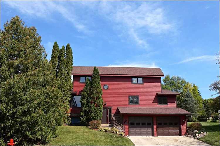 Northfield | Rice County | MLS 6139372 | 1416 Pioneer Court Photo 1