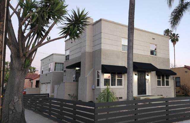 4491 33Rd Place San Diego, CA 92116