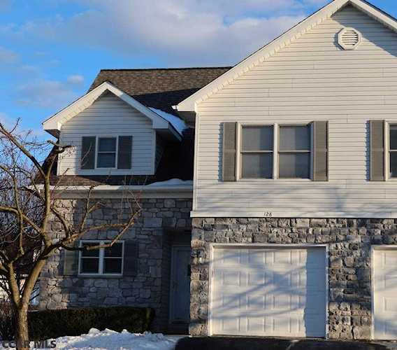 128 Washington Place State College, PA 16801 | condo for sale | KBB Photo 1