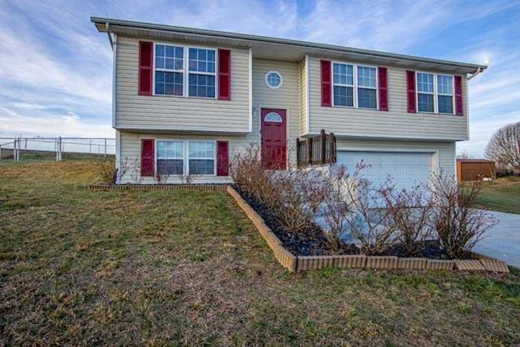 115 Cam Court Dr Lily, KY 40740 | MLS 22003590 Photo 1