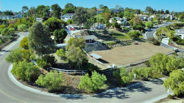 1097 C St Encinitas, CA 92024