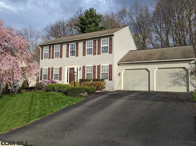 104 Forest Glen Circle Port Matilda, PA 16870 | home for sale | KBB Photo 1