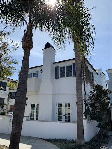 5301 River Ave Newport Beach, CA 92663 | MLS NP21045944 Photo 1