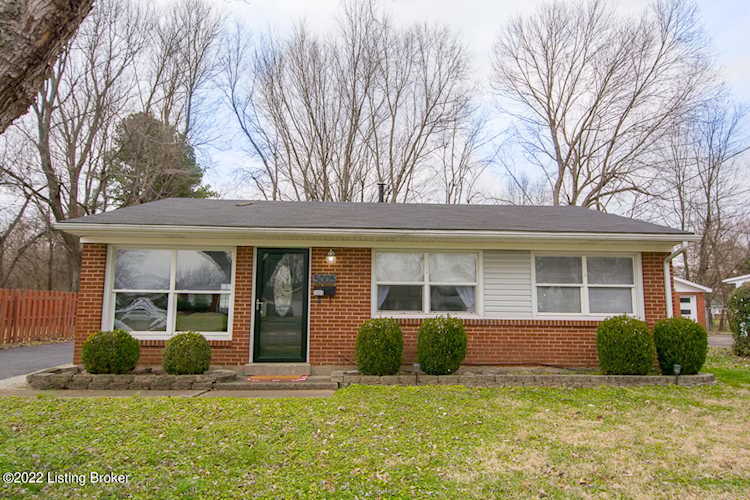 5005 Constance Dr Louisville, KY 40272 | MLS 1604160 Photo 1