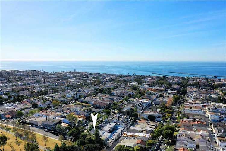 707 Jasmine Ave Corona Del Mar, CA 92625 | MLS OC21057631 Photo 1