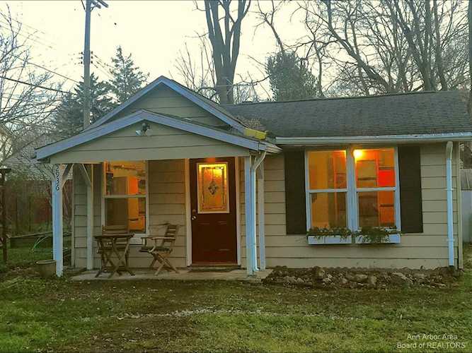 2936 St. Aubin Ave Ann Arbor, MI 48108