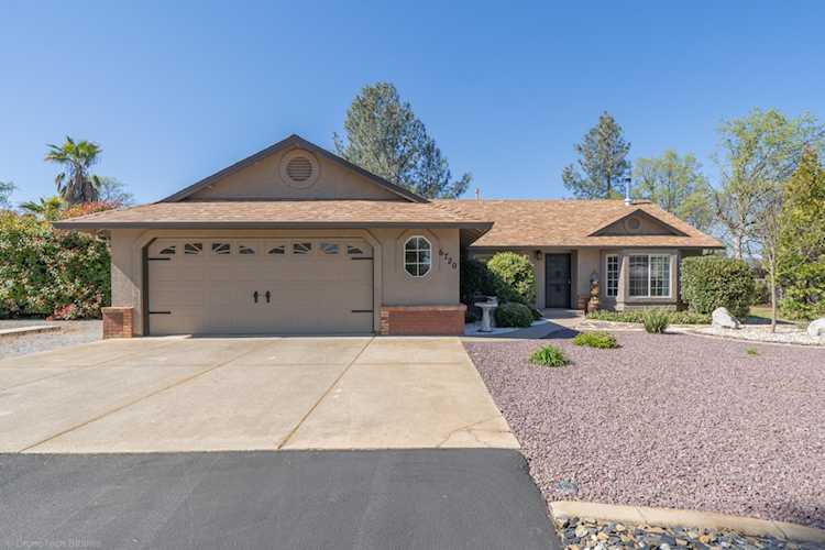 6720 Stallion Ridge Rd Anderson, CA 96007