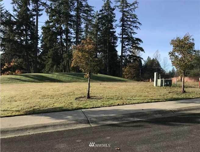 1827 176th Ave E Lake Tapps, WA 98391