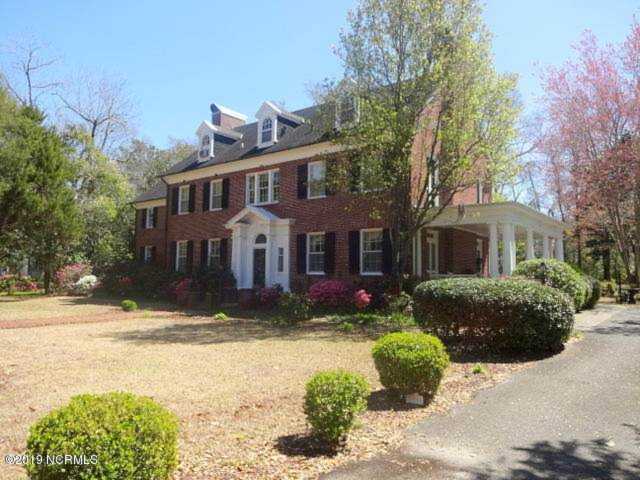 1704 Market Street Wilmington, NC 28403