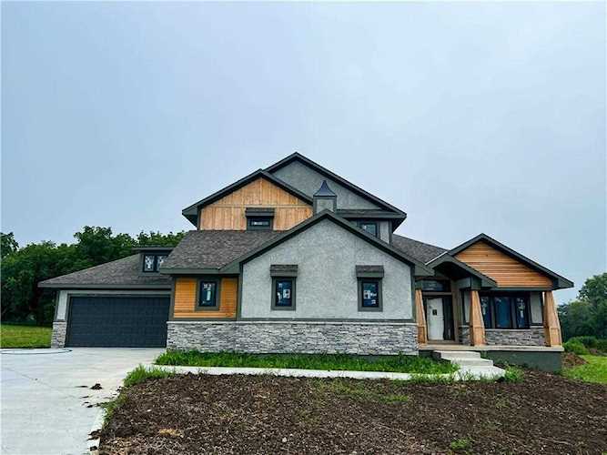 31106 Pollard Place Lone Jack, MO 64086
