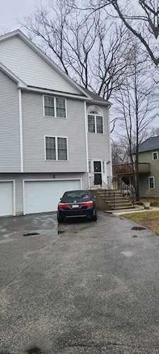 17 Renfrew Street Worcester, MA 01604 | MLS 72952607 Photo 1