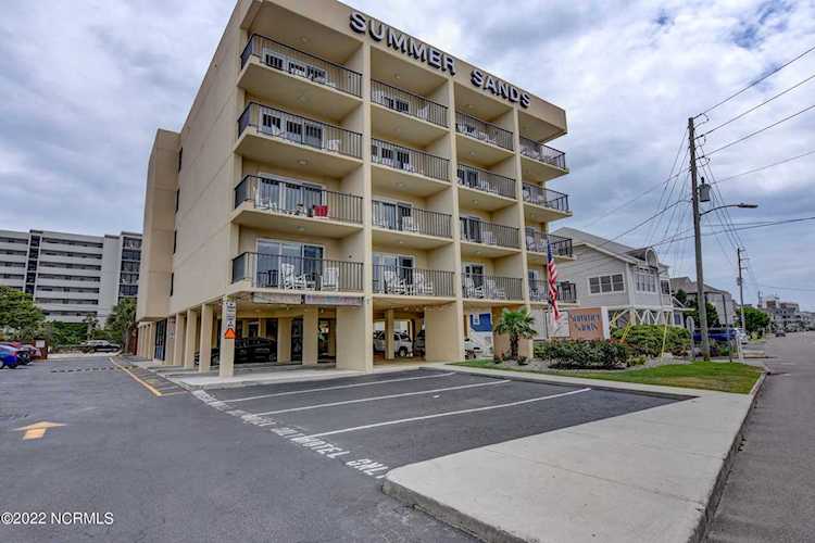 104 S Lumina Avenue Wrightsville Beach, NC 28480