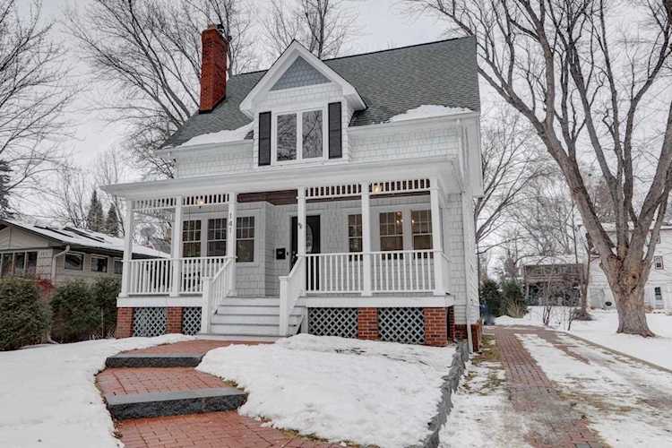 141 Bell Street Excelsior, MN 55331