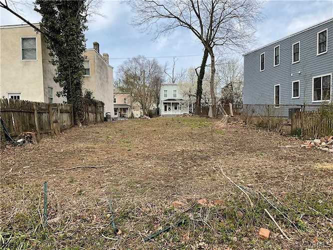 823 China St Richmond, VA 23220 | MLS 2206219 Photo 1