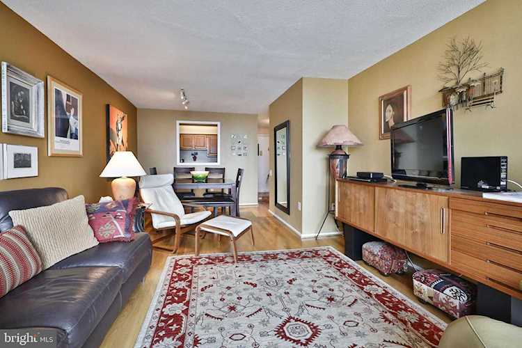 1420 Locust St #20O Philadelphia, PA 19102 | MLS PAPH1028108 Photo 1