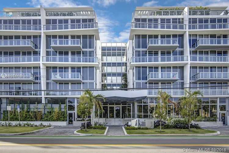9940 W Bay Harbor Dr #5F-S Bay Harbor Islands, FL 33154