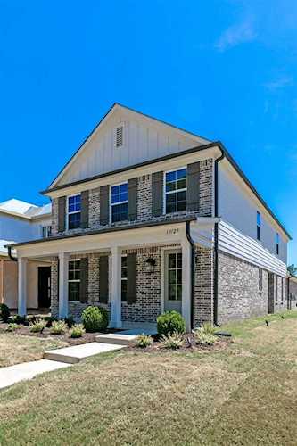 10127 Macon Rd Cordova, TN 38018