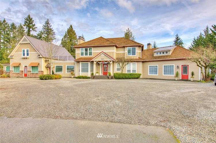 9621 214th Ave E Bonney Lake, WA 98391
