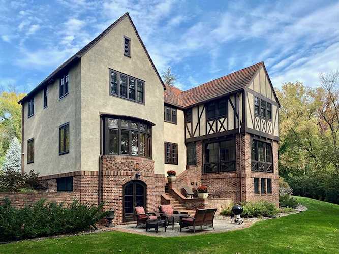 2653 Plymouth Road Minnetonka, MN 55305