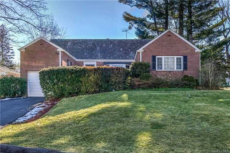 75 Bowbell Road White Plains, NY 10607 | MLS H6169072 Photo 1