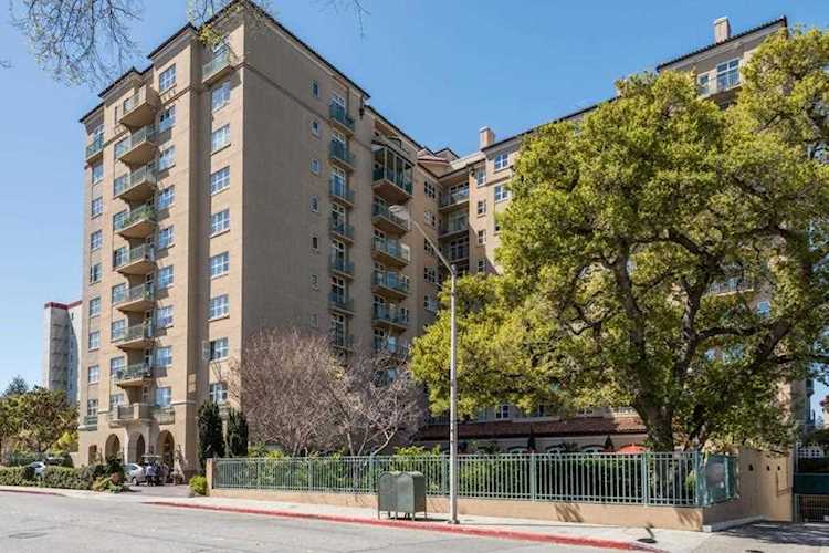 Address Withheld San Mateo, CA 94401