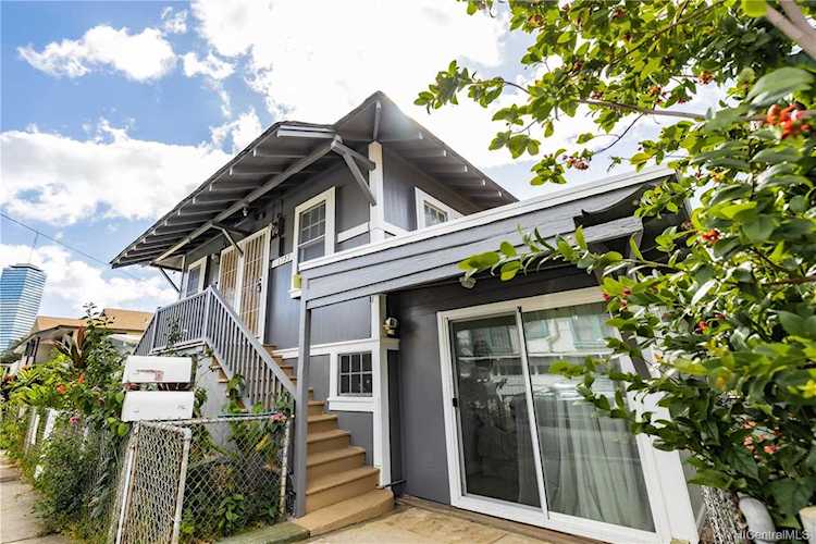 1727 Algaroba Street Honolulu, HI 96826