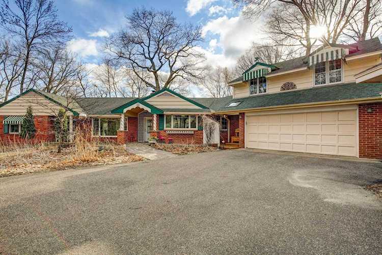 7010 Dakota Avenue Chanhassen, MN 55317