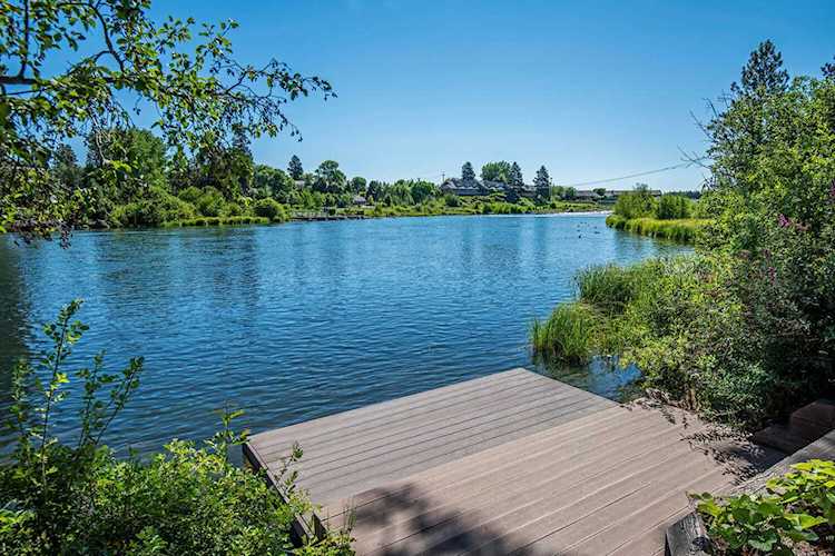 10 NW Allen Rd Bend, OR 97703