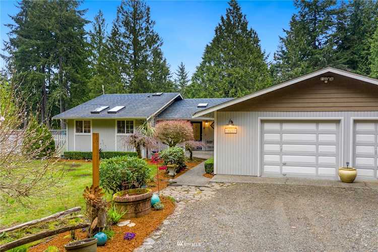 10255 Banner Rd SE Olalla, WA 98359 | MLS® 1907491 Photo 1