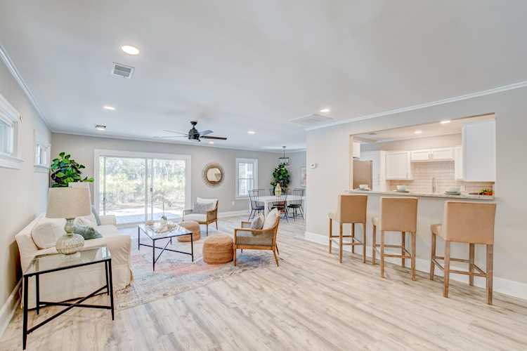 Home For Sale in Stono Shores Charleston Charleston. 504 Carpenter St.| Matt O’Neill Real Estate Photo 1