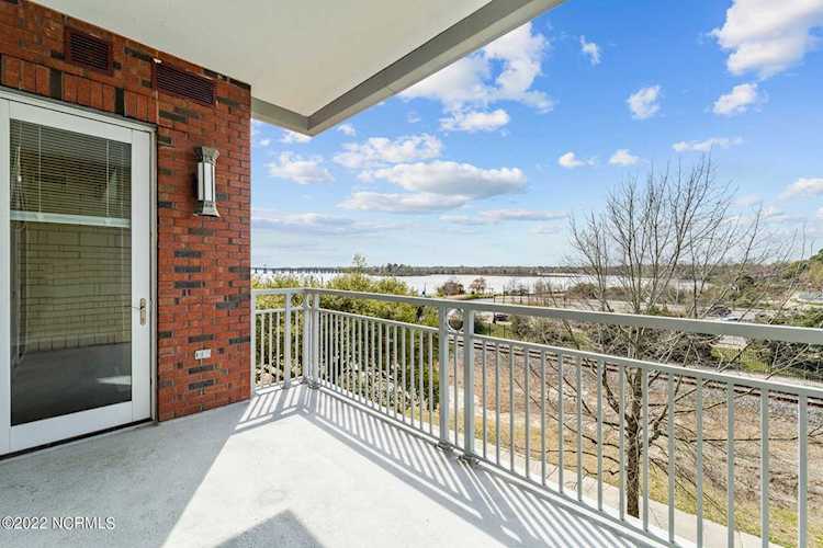 229 Sky Sail Boulevard New Bern, NC 28560