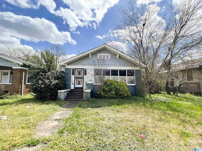 909 Pike Road Birmingham, AL 35218